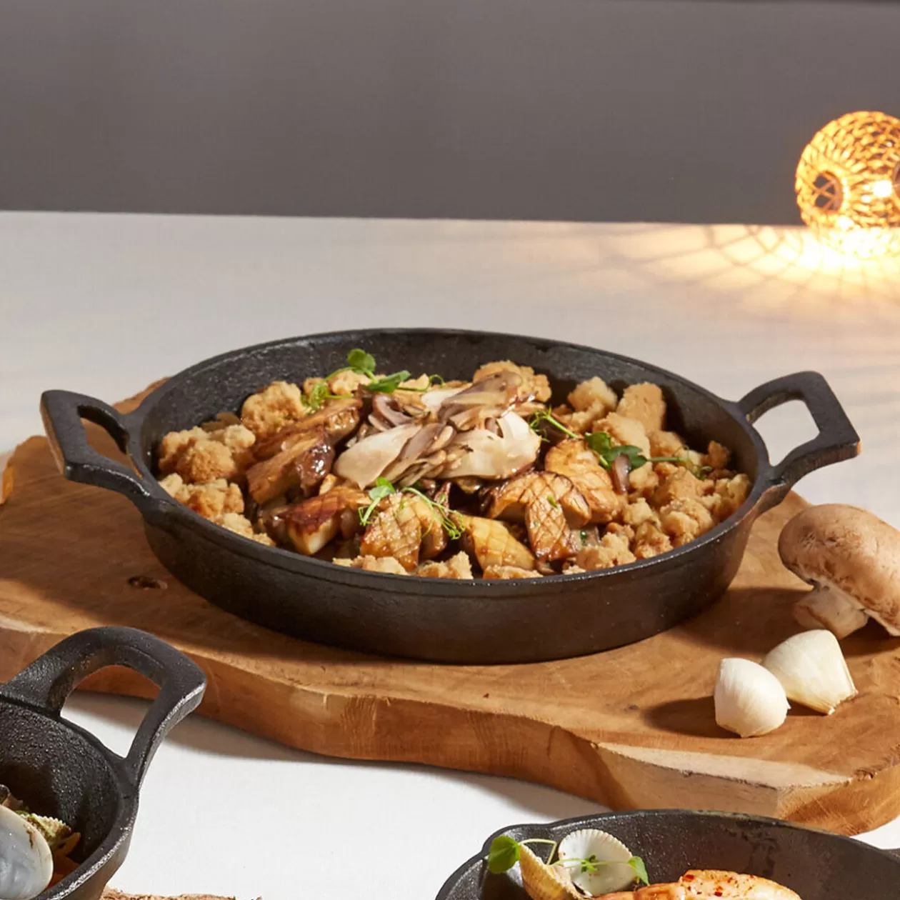 Gifi Mini plat à four rond en fonte avec poignées< Cuisson