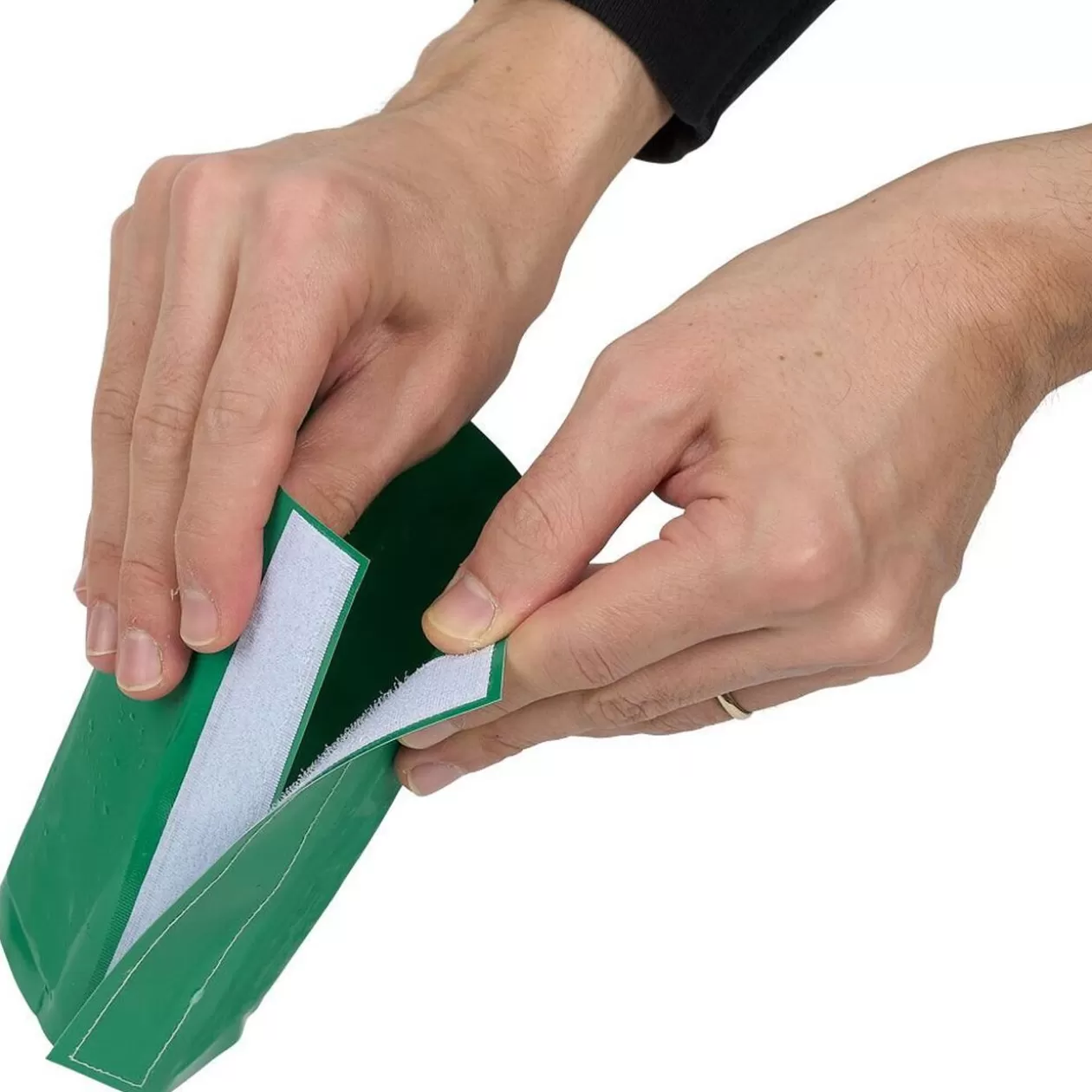 Gifi Rafraîchisseur de bouteille autoadhésif 33x15cm 3 coloris< Vaisselle Et Accessoires De Table