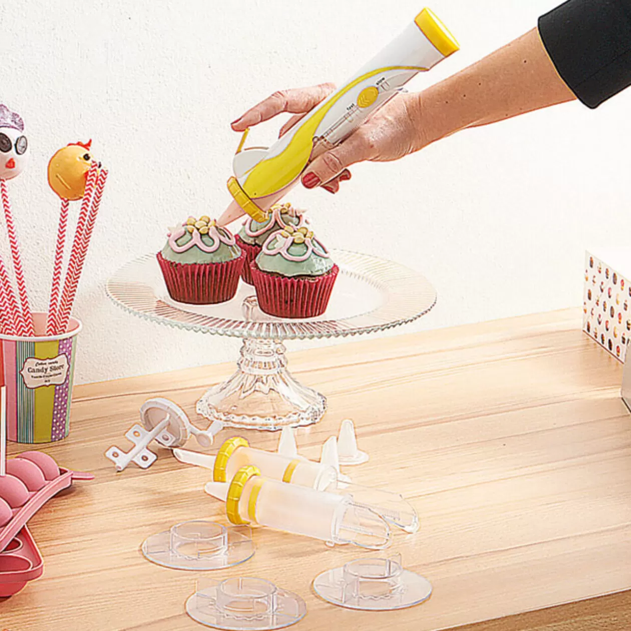 Gifi Stylo pâtisserie électrique débit régulé< Préparation Culinaire